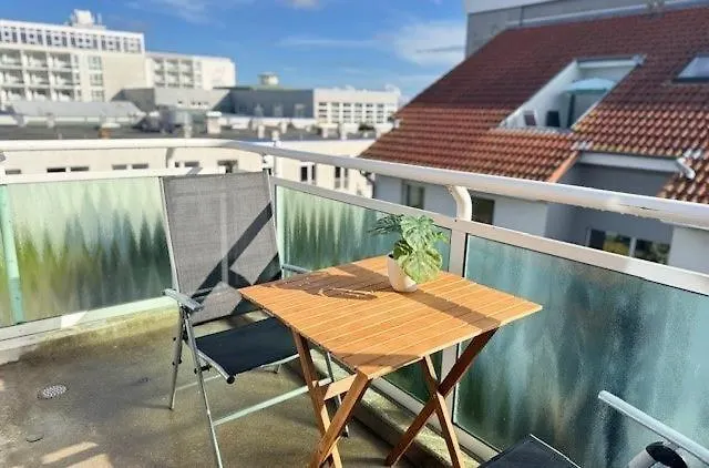 Yachthafenresidenz-we-7302 *